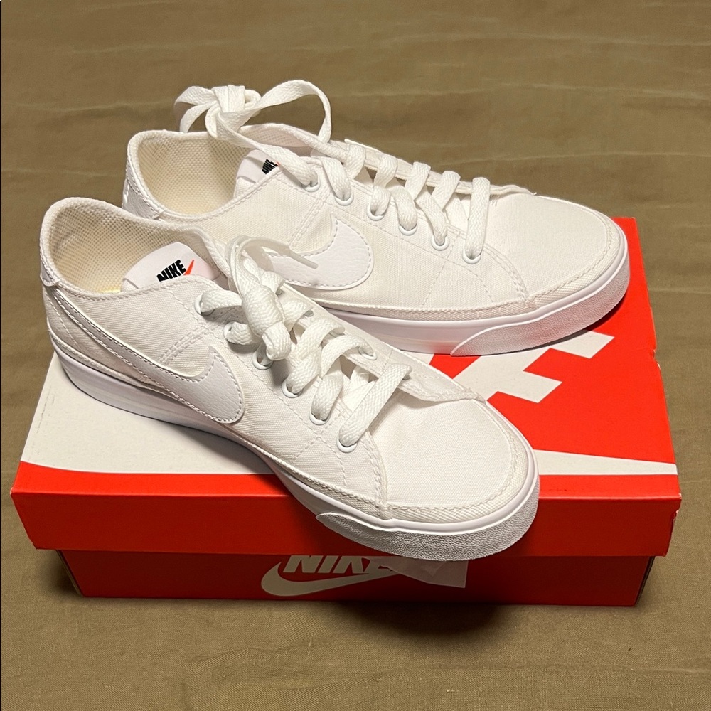 NWT Nike Court Legacy White Canvas Sneakers